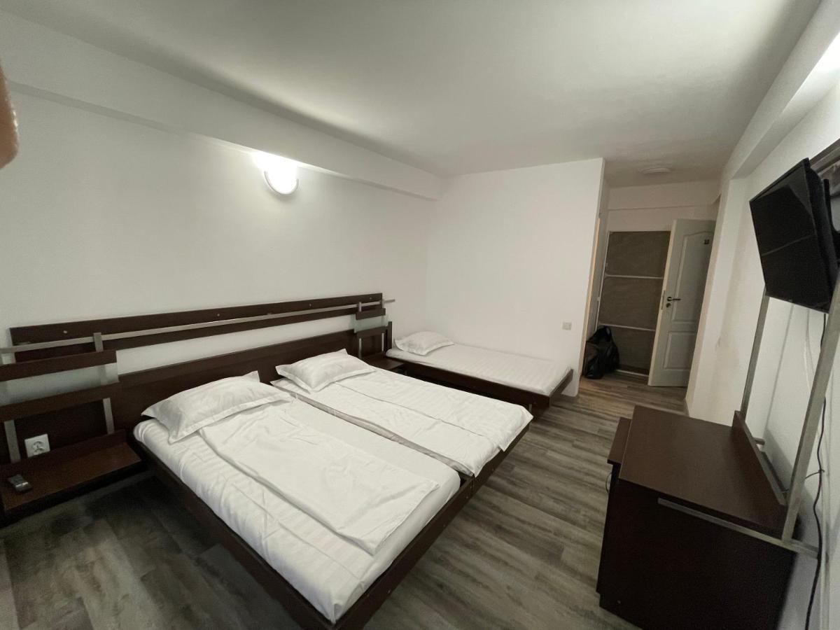 Hotel Dekor à Costinesti Extérieur photo